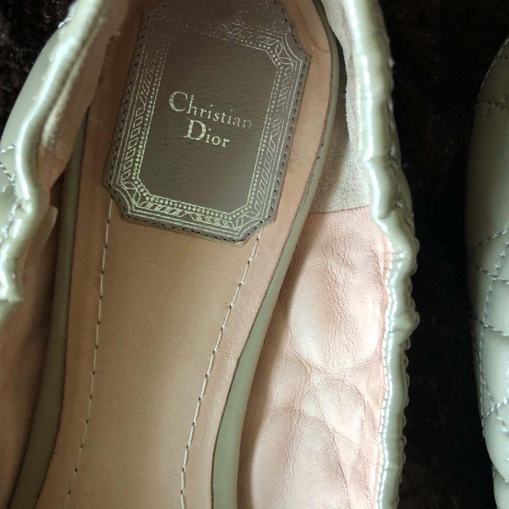 Authentic Chrstian Dior Pre-owned Beige Patent Ballet flats - Picture 3 of 13